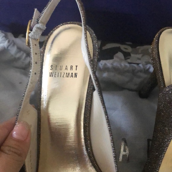 Stuart Weitzman - Picture 3 of 8